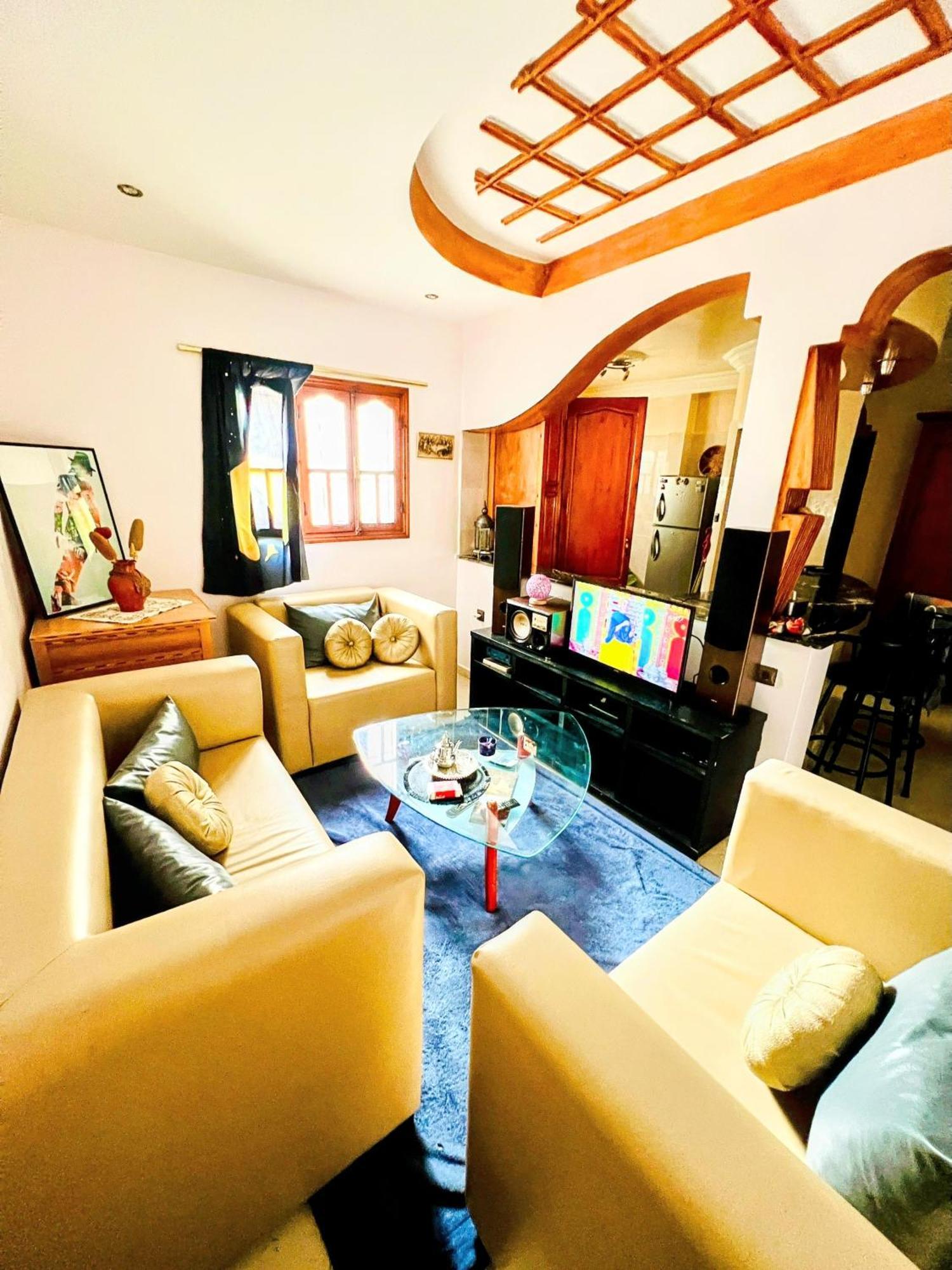 Appartement Vintage Full Equipe アル・ジャディーダ エクステリア 写真